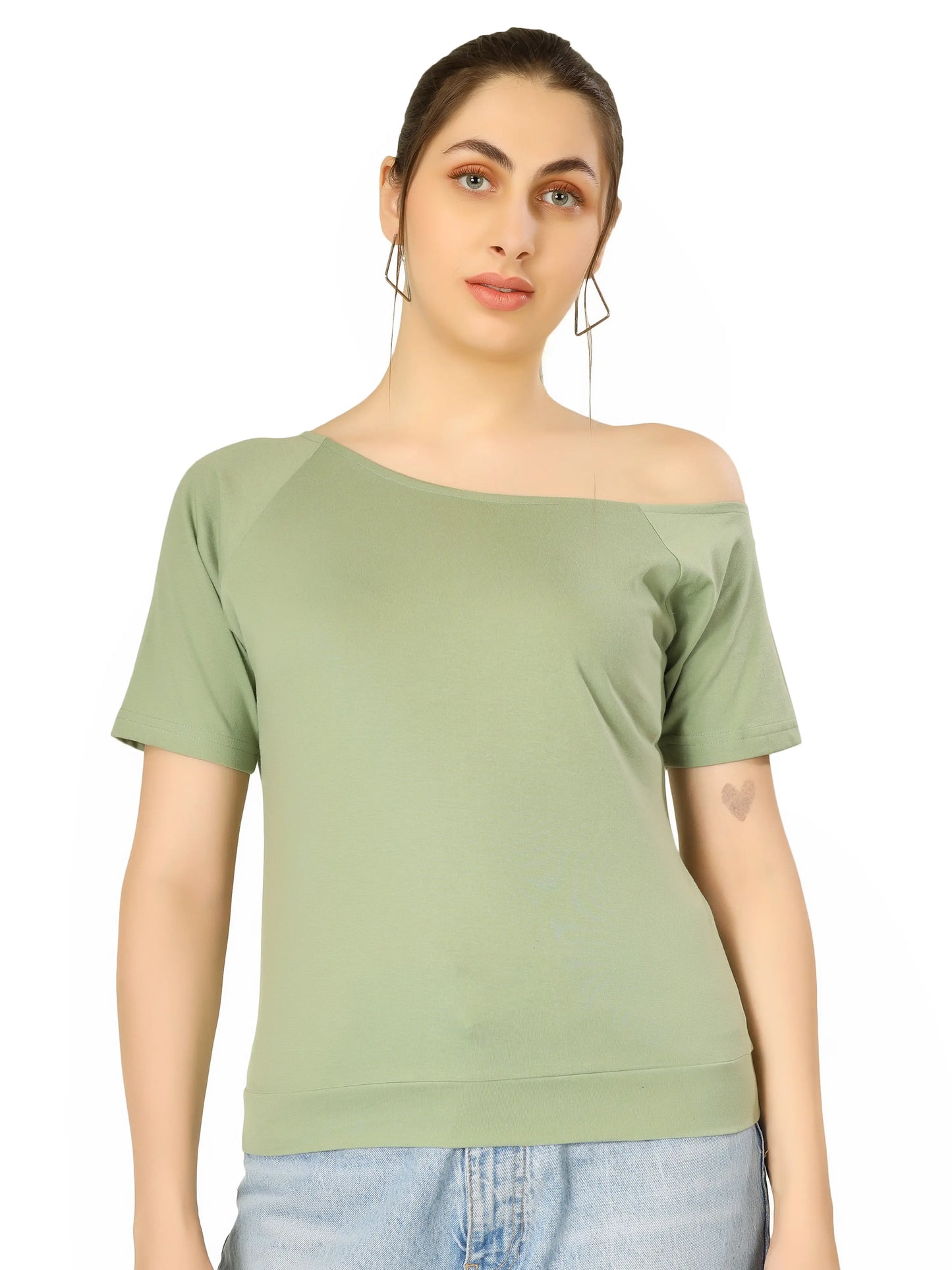 BlueFicus Casual Regular Sleeves Solid Women Top