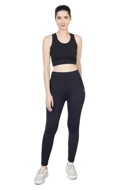stretchable workout leggings