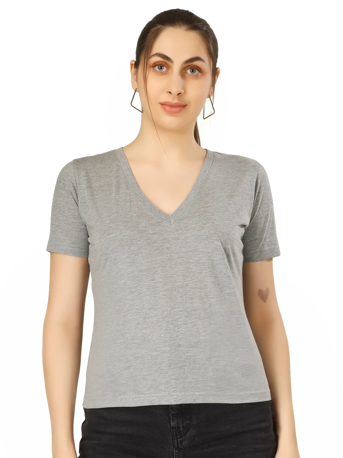 BlueFicus Solid Women V Neck T-Shirt