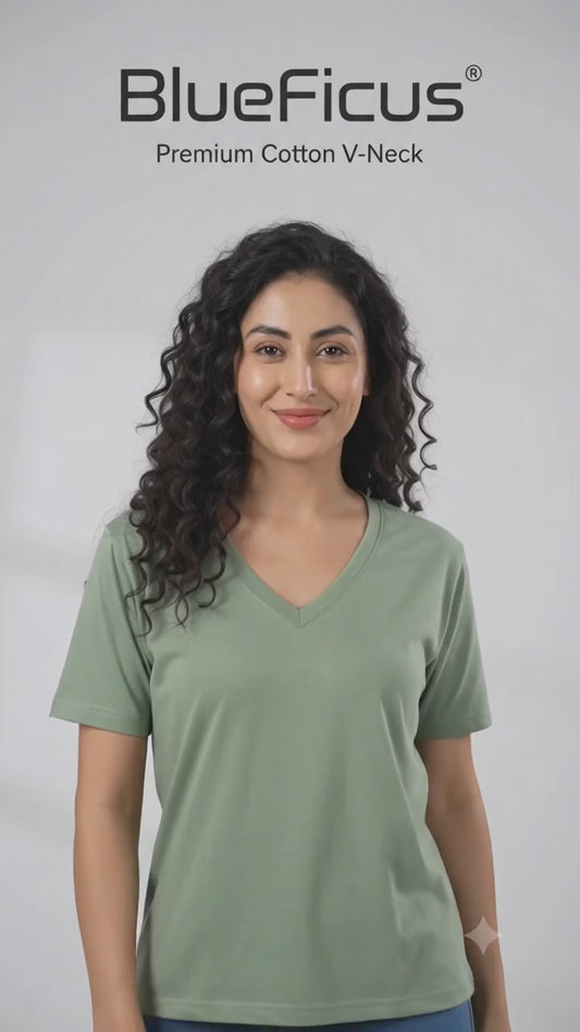 BlueFicus Solid Women V Neck T-Shirt